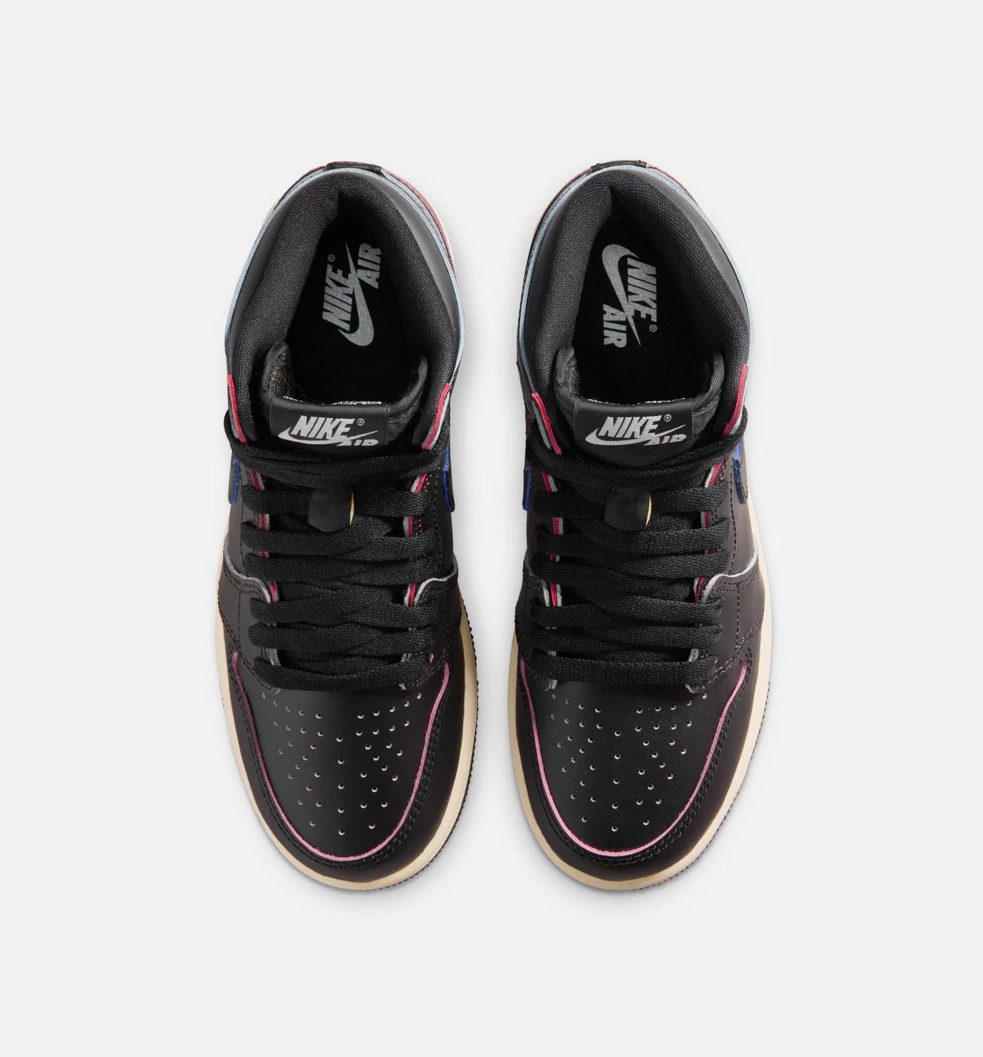 Air Jordan 1 Retro High OG Black and Muslin Grade School Lifestyle Shoe Black Black Muslin