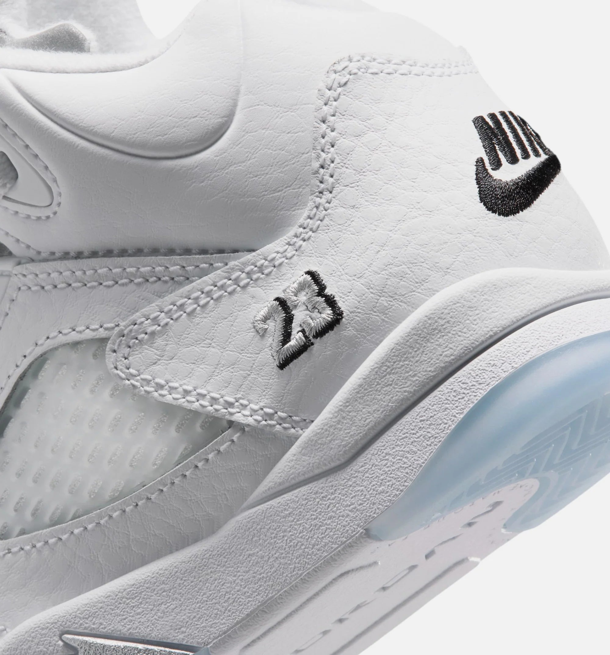 Air Jordan 5 Retro OG White Metallic Preschool Lifestyle Shoe White Black Metallic Silver Free Shipping
