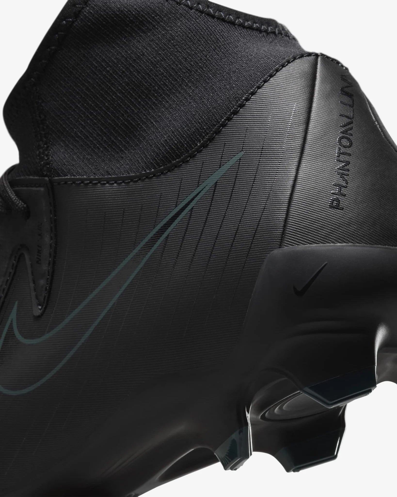 Nike Phantom Luna 2 Academy Black