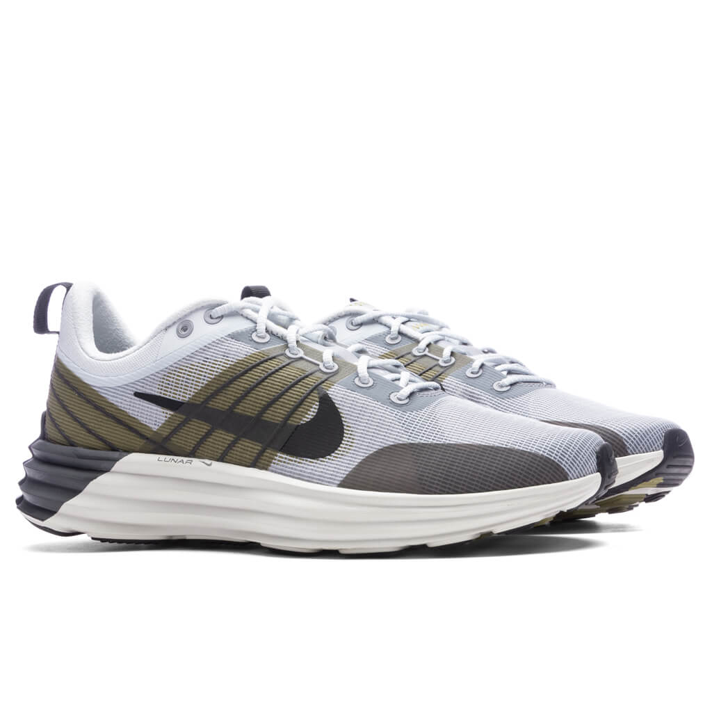 Lunar Roam Pure Platinum Black Wolf Grey