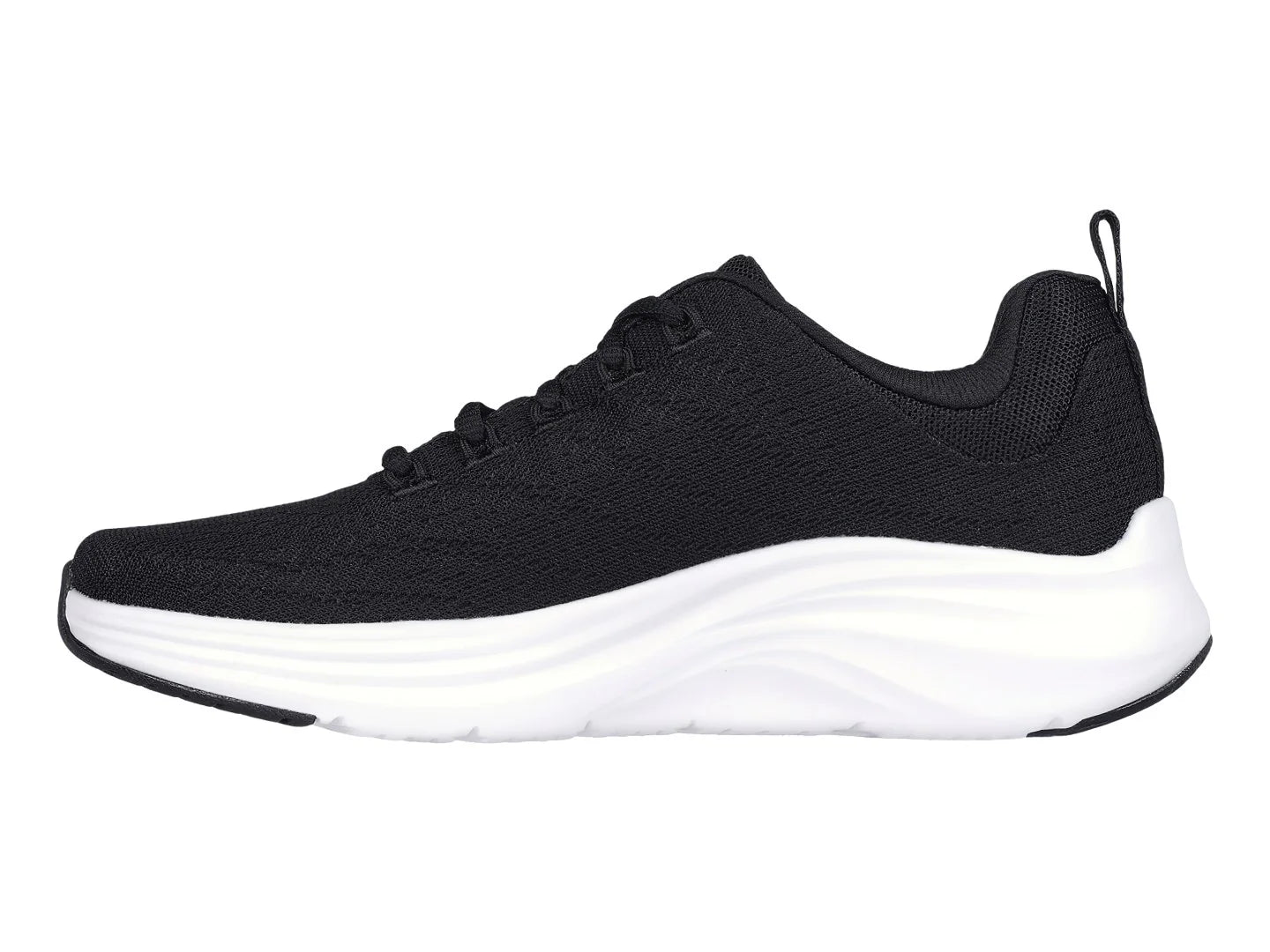 Tenis Skechers Vapor Foam Negro con Blanco para Mujer