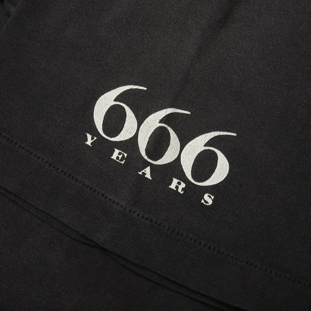Saint 666 S S T Shirt Black