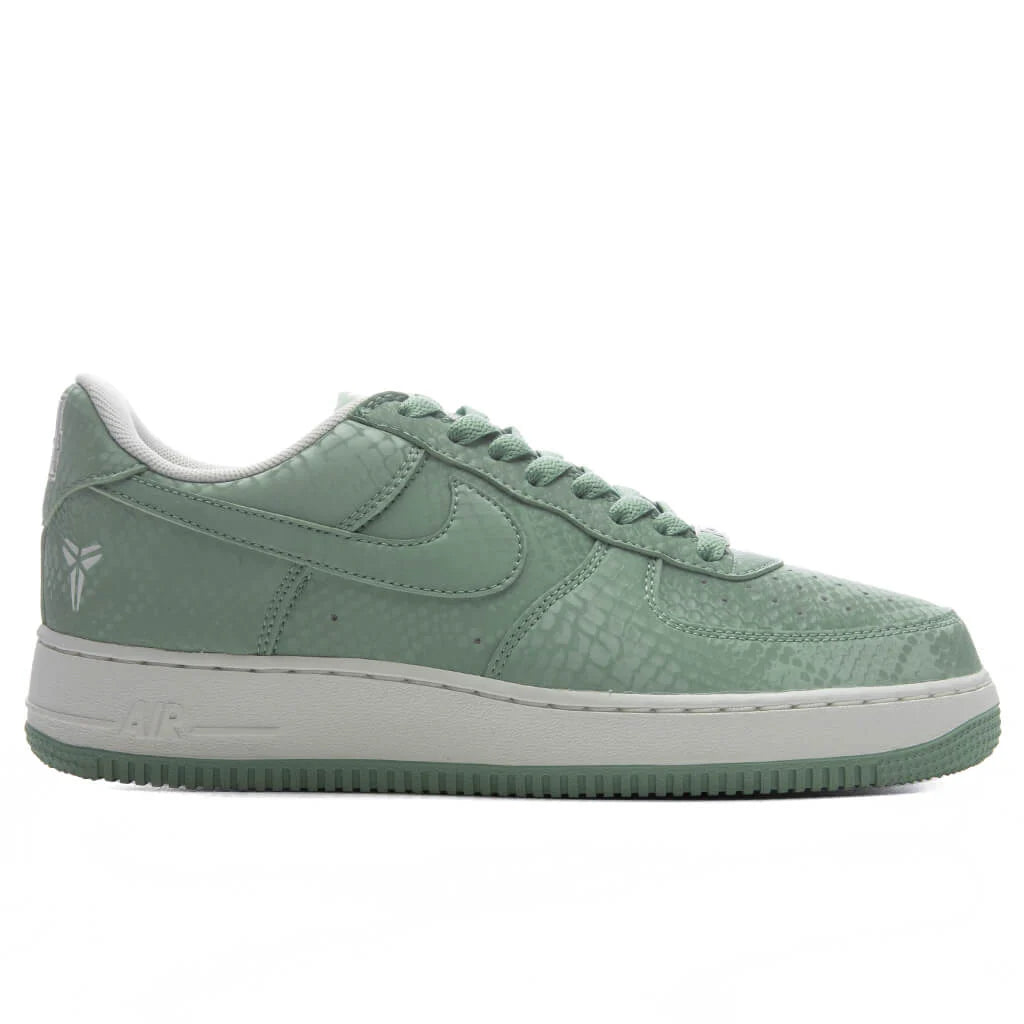 Nike x Kobe Bryant Air Force 1 Low Steam Steam Summit White