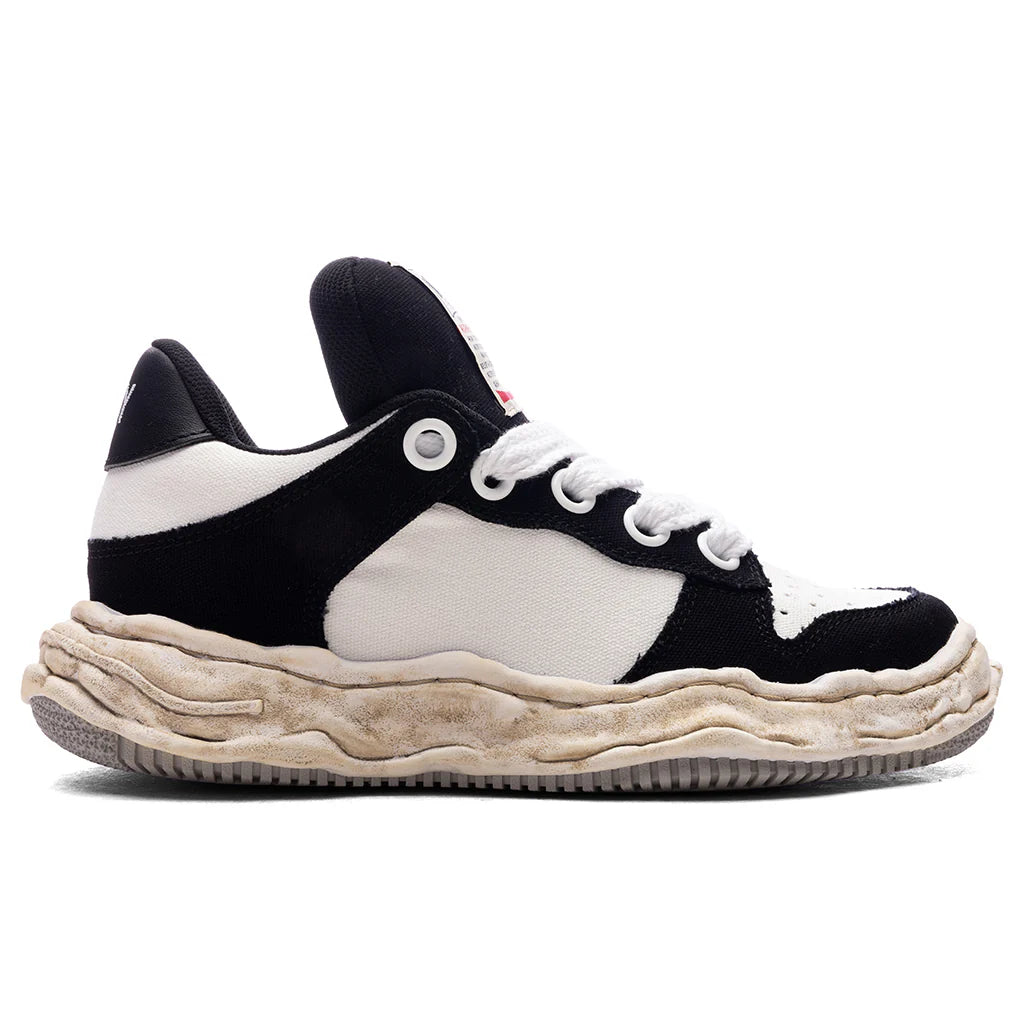 Wayne Puffer Low OG Sole Black White