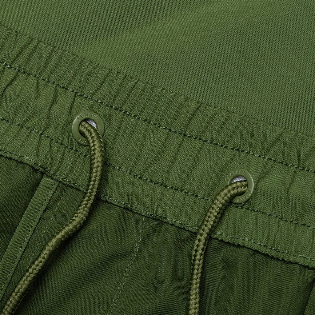 Andre Nylon Short Olive