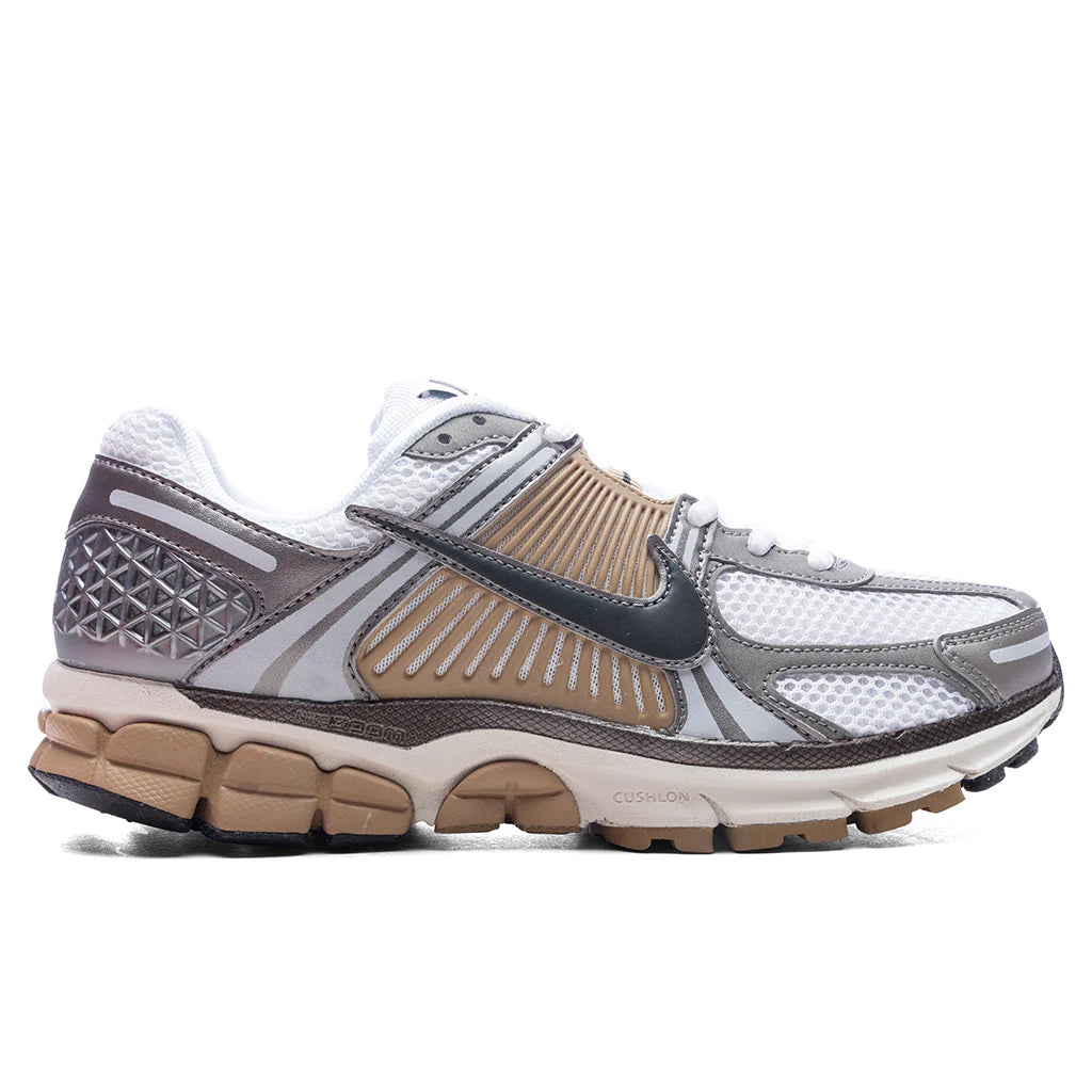 Zoom Vomero 5 Metallic Pewter Medium Ash Parachute Beige
