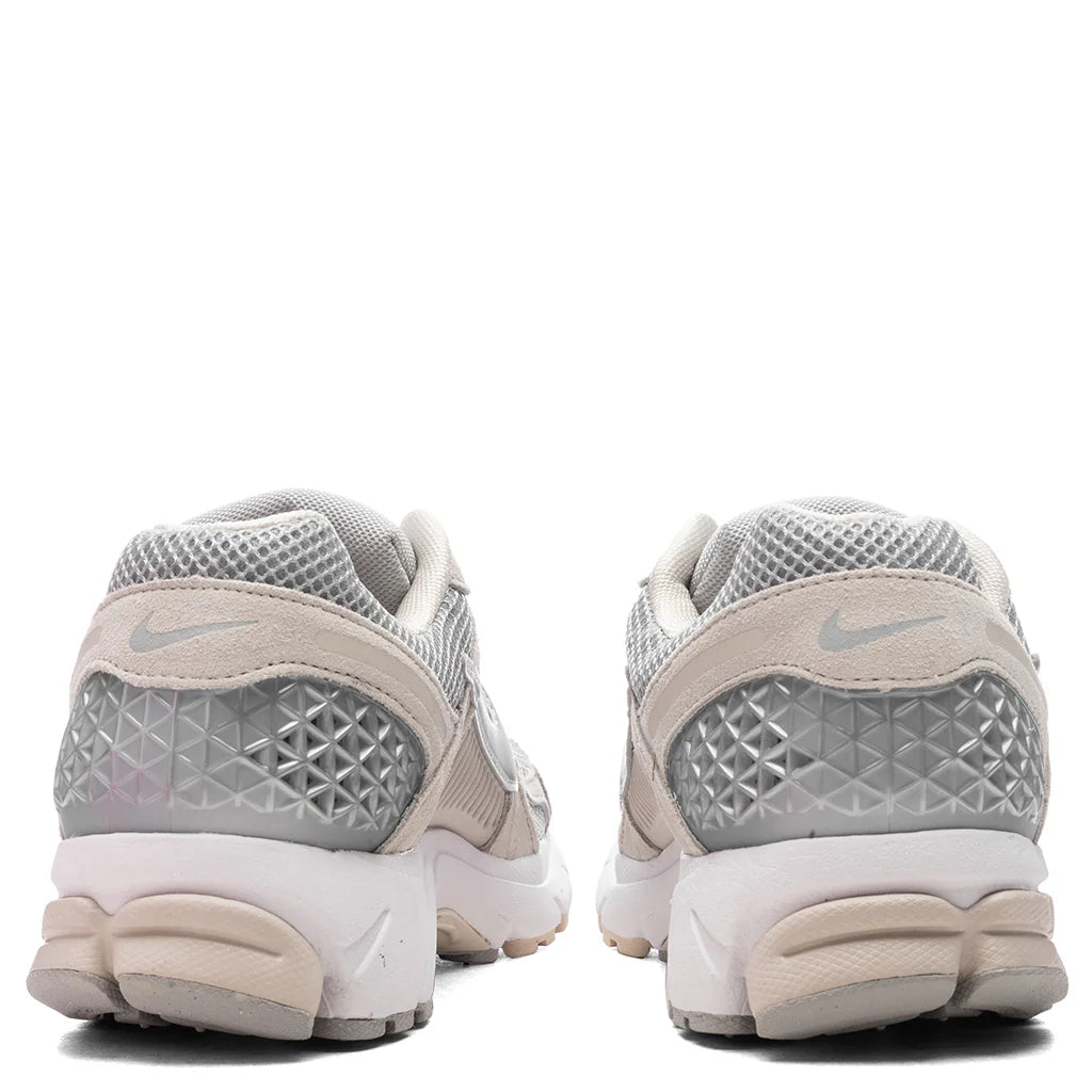 Zoom Vomero 5 Light Orewood Brown Light Smoke Grey White