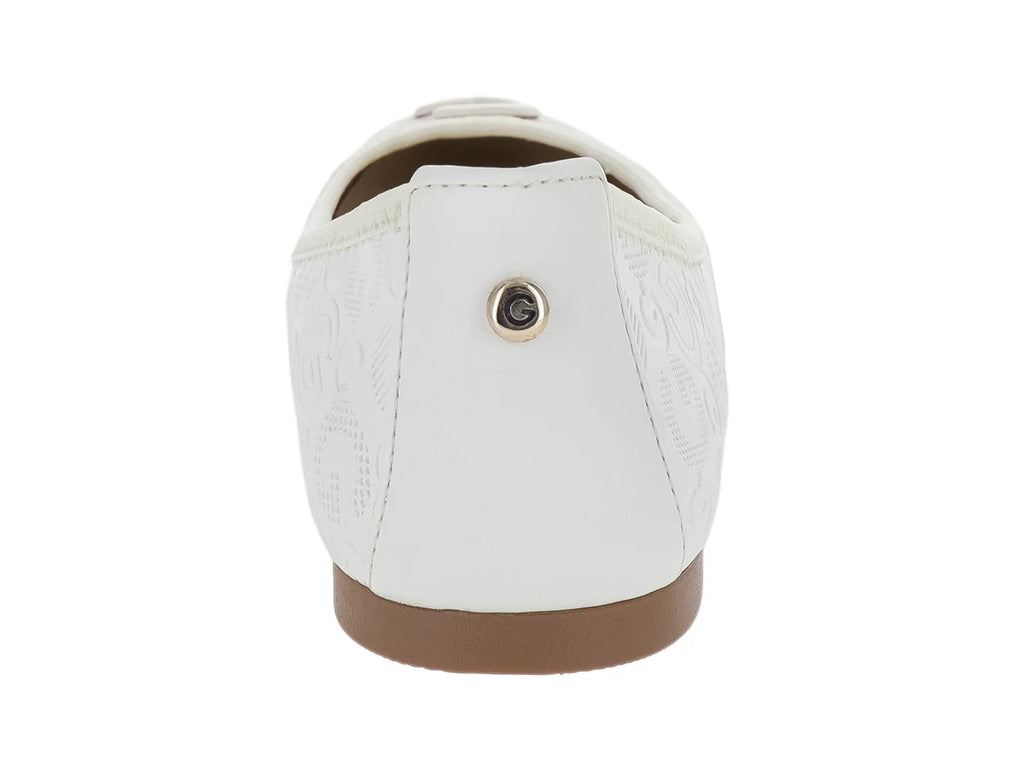 Zapatos Planos GBG Color Ivory para Mujer