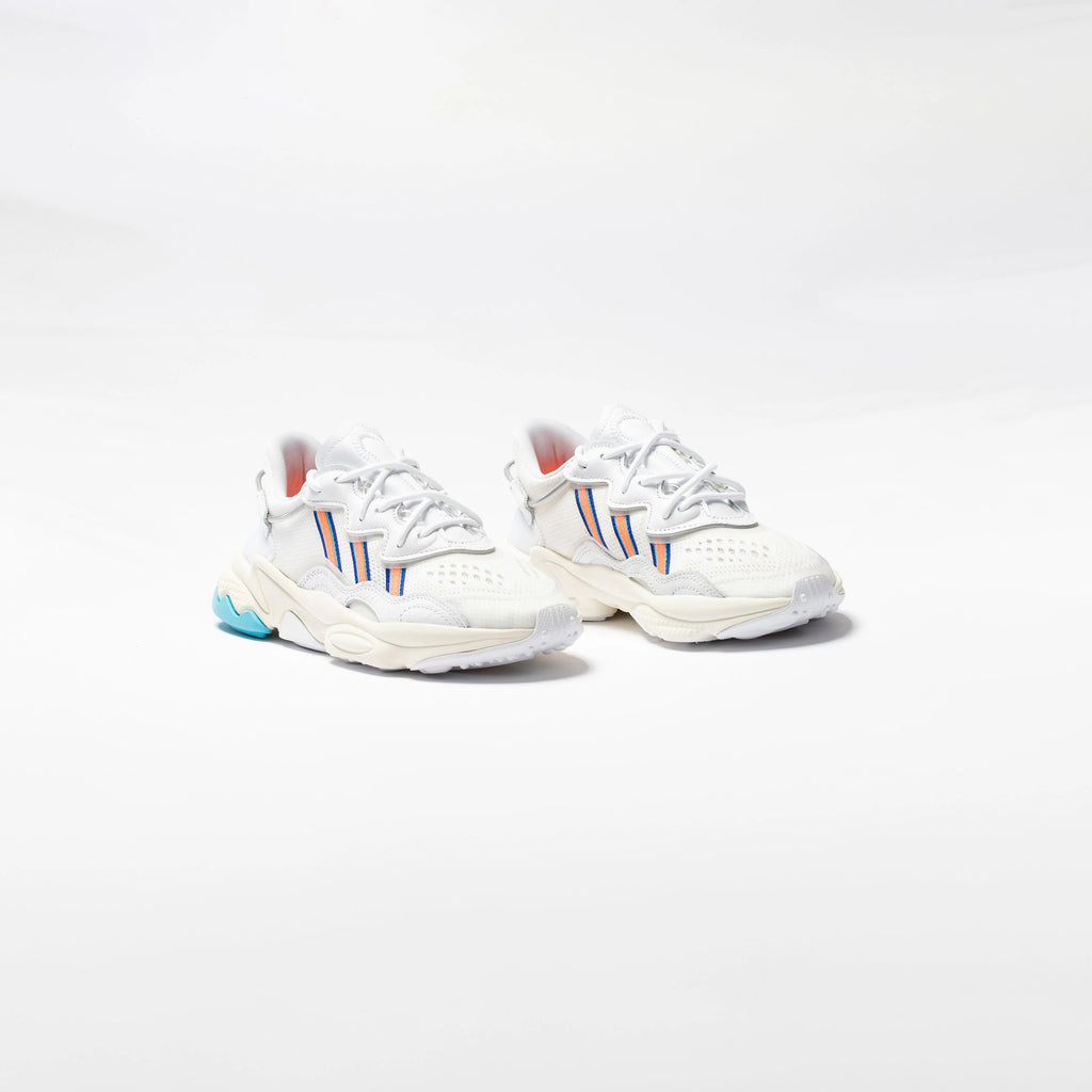 Ozweego W Womens Lifestyle Shoe White Signal Coral Blue Glow