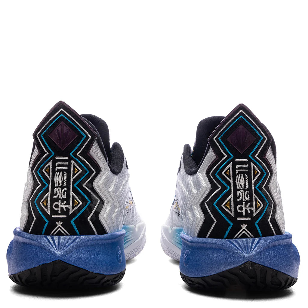 ANTA x Kyrie Irving Kai 2 Dallas White Black