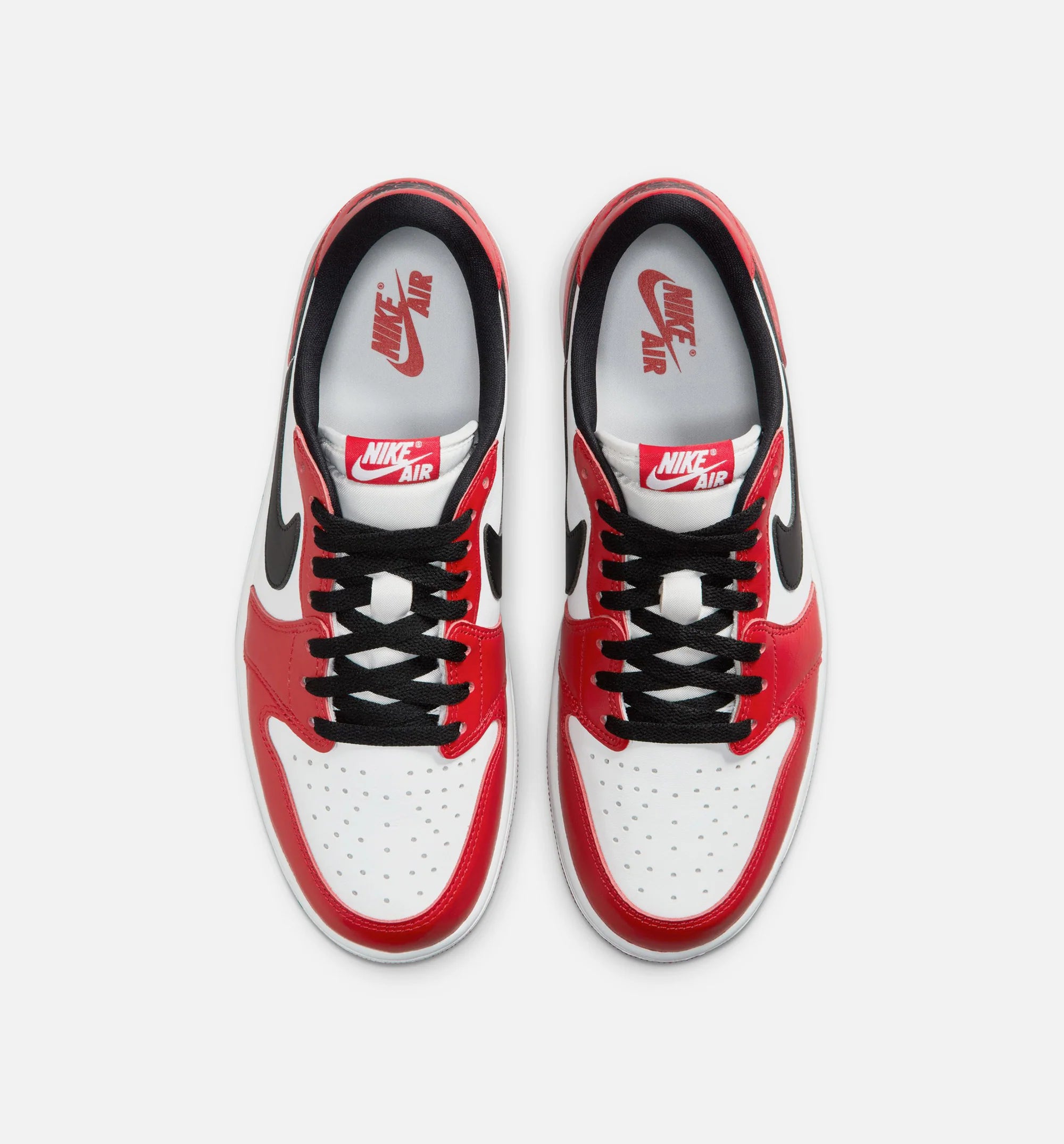 Air Jordan 1 Retro Low OG Chicago Mens Lifestyle Shoe Varsity Red Black Summit White