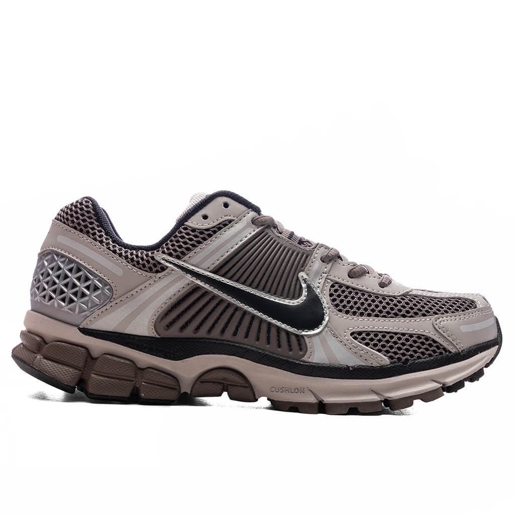 Zoom Vomero 5 College Grey Black Cave Stone