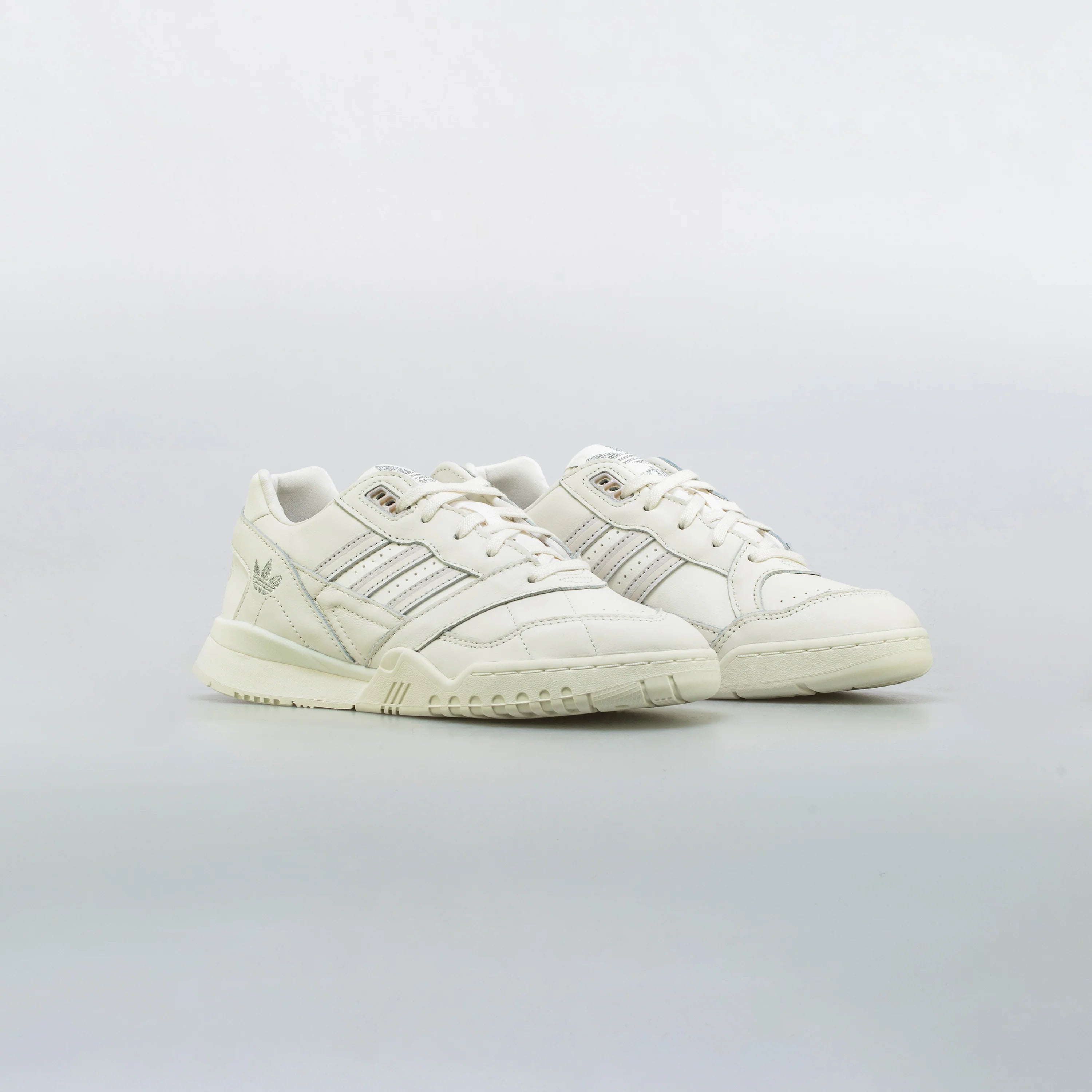AR Trainer Womens Lifestyle Shoe Bone Off White