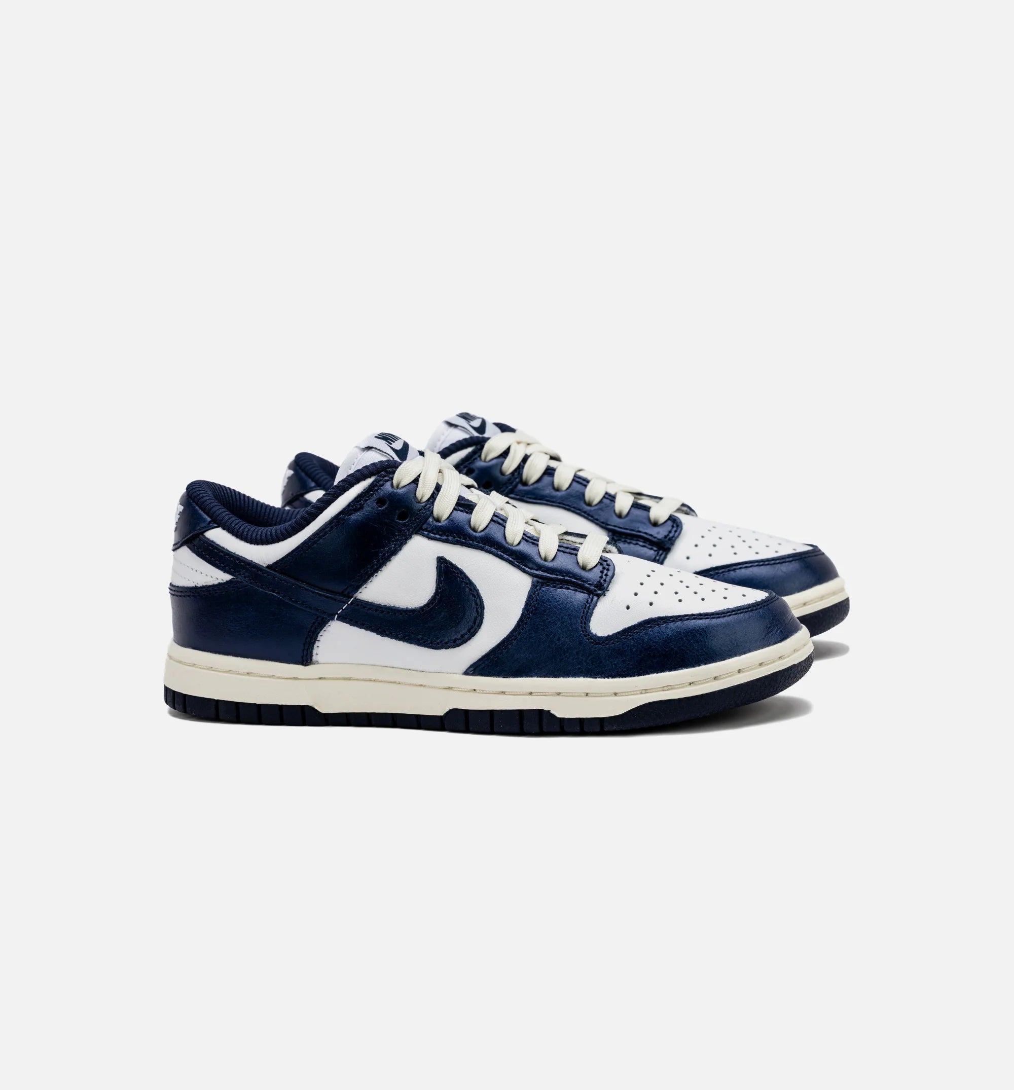 Dunk Low Vintage Navy Womens Lifestyle Shoe Midnight Navy Coconut Milk