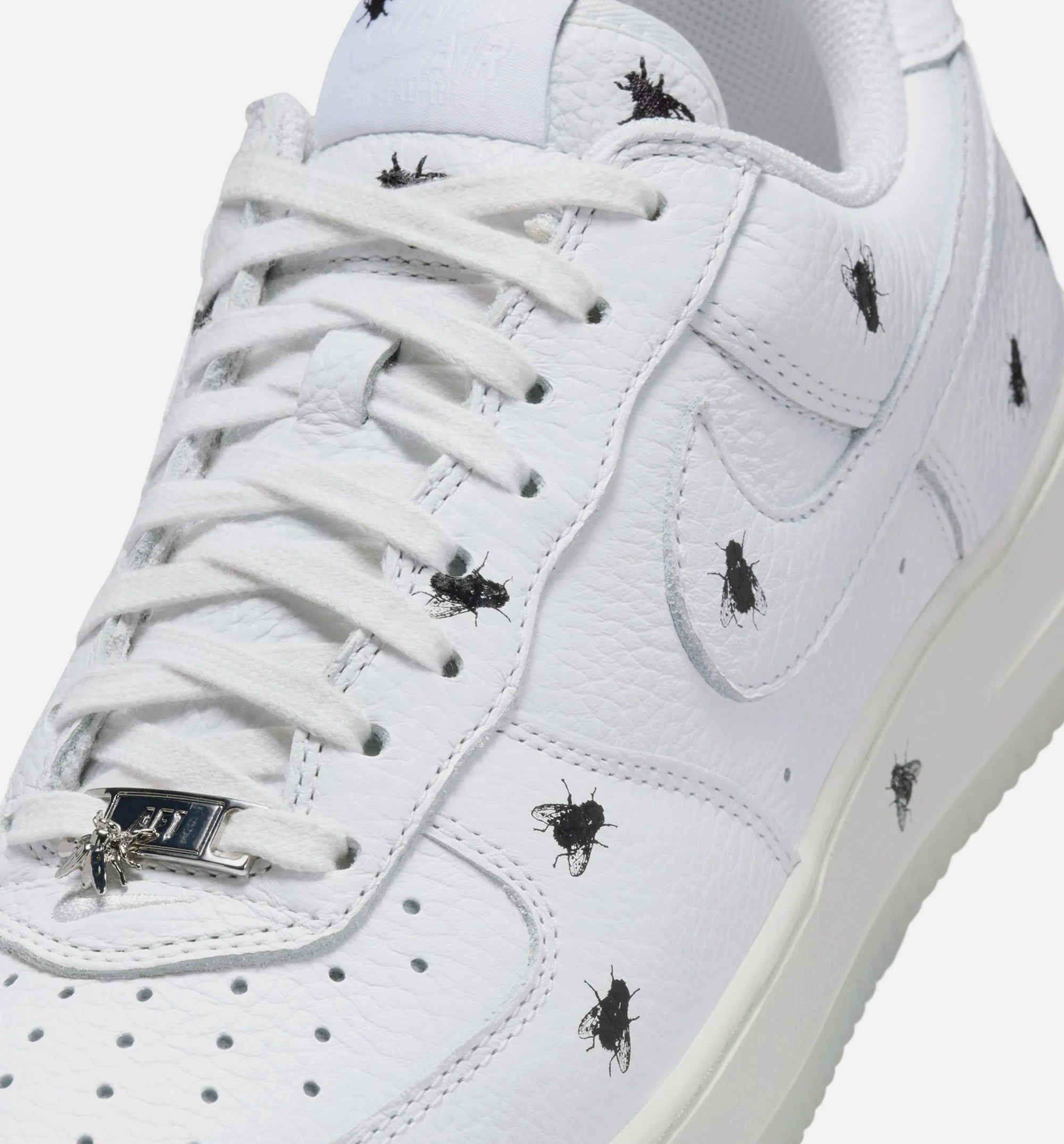 Air Force 1 Low Retro Summit White and Black Mens Lifestyle Shoe Summit White Black