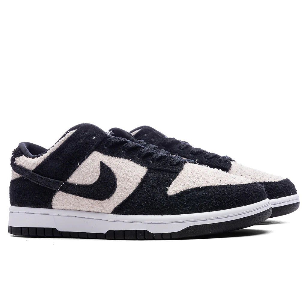 Dunk Low Retro SE White Black