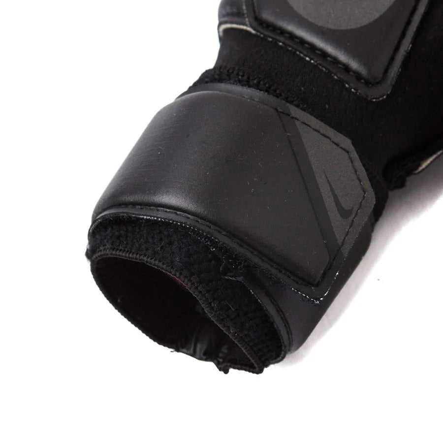 Nike Vapor Grip3 Goalkeeper Gloves Black Chile Red