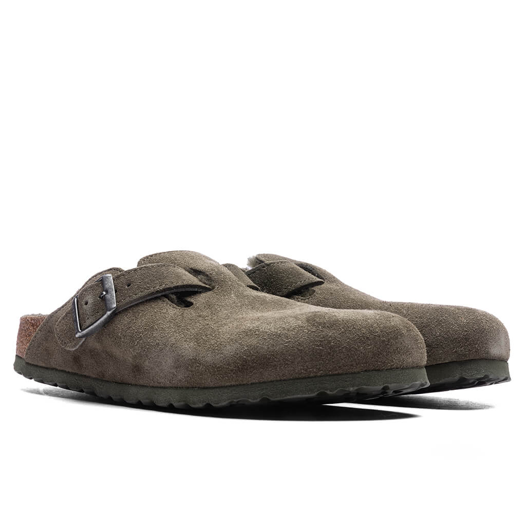 Womens Narrow Boston Suede Thyme