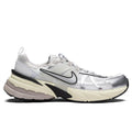 V2K Run Summit White Metallic Silver