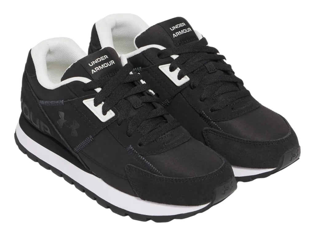 Tenis Under Armour GS Essential Runner Negro para Niño