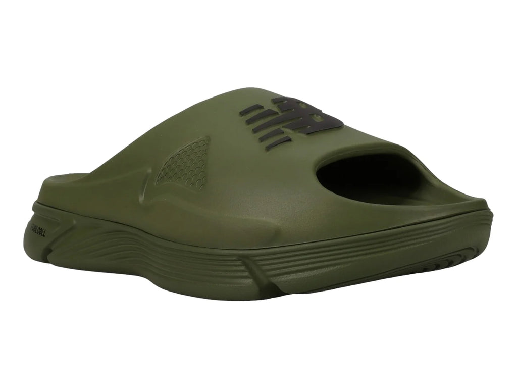 Sandalias New Balance Fuel Cell SL Color Verde Olivo