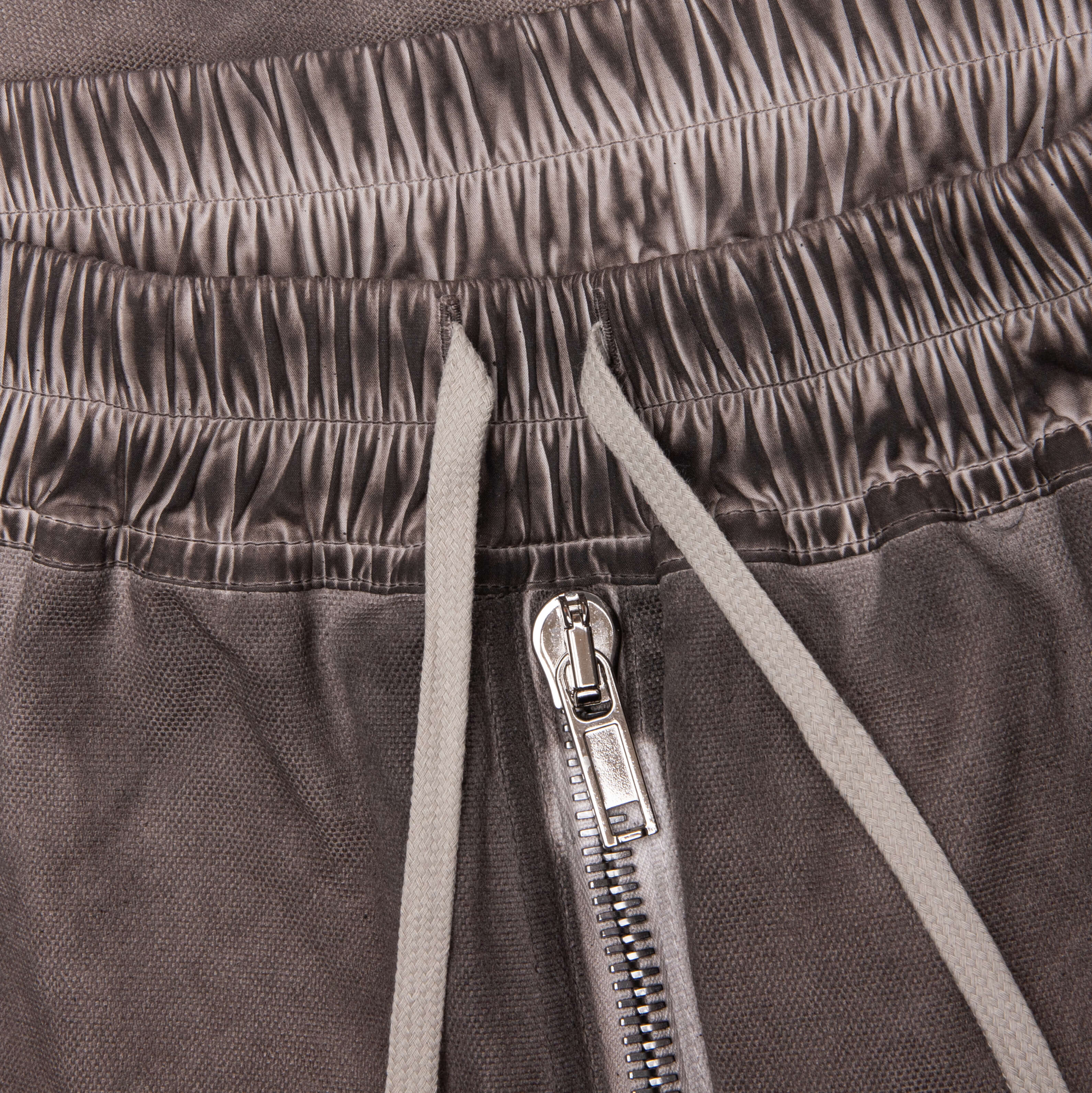 Bauhaus Shorts Dust