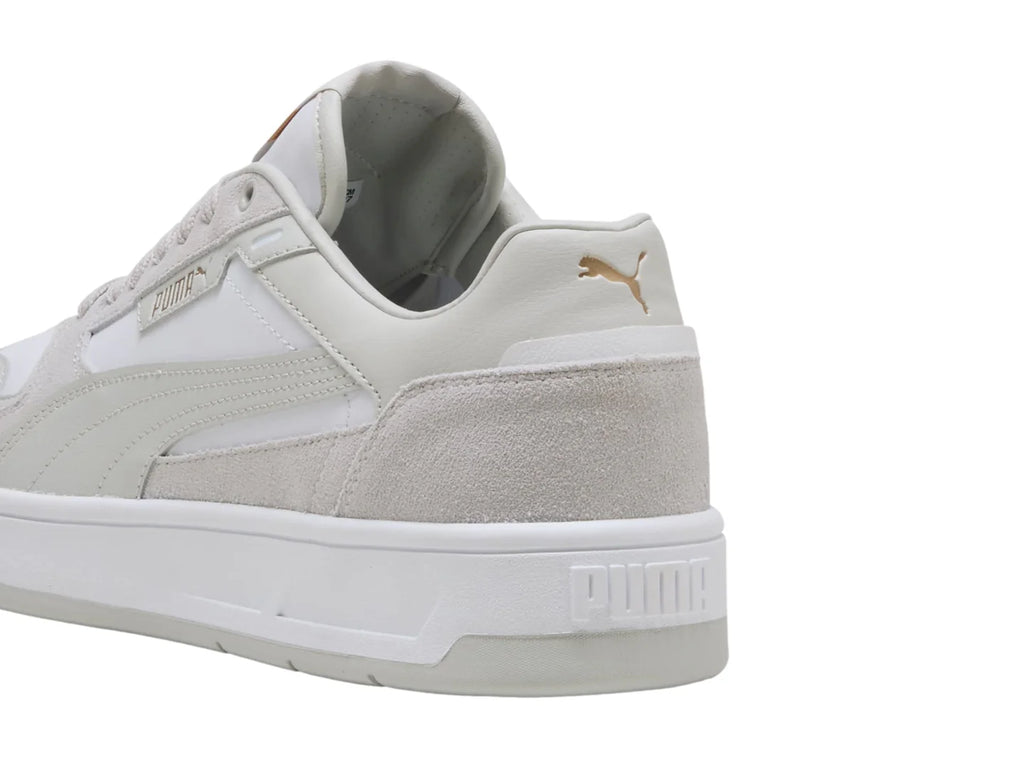 Tenis PUMA Court Classic Street SD Blanco y Gris para Hombre