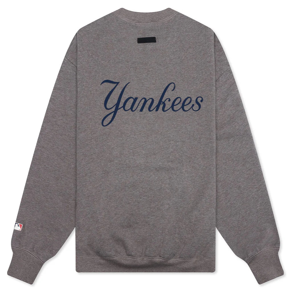 Fear of God Essentials x MLB Yankees Sport Crewneck Homestead Heather