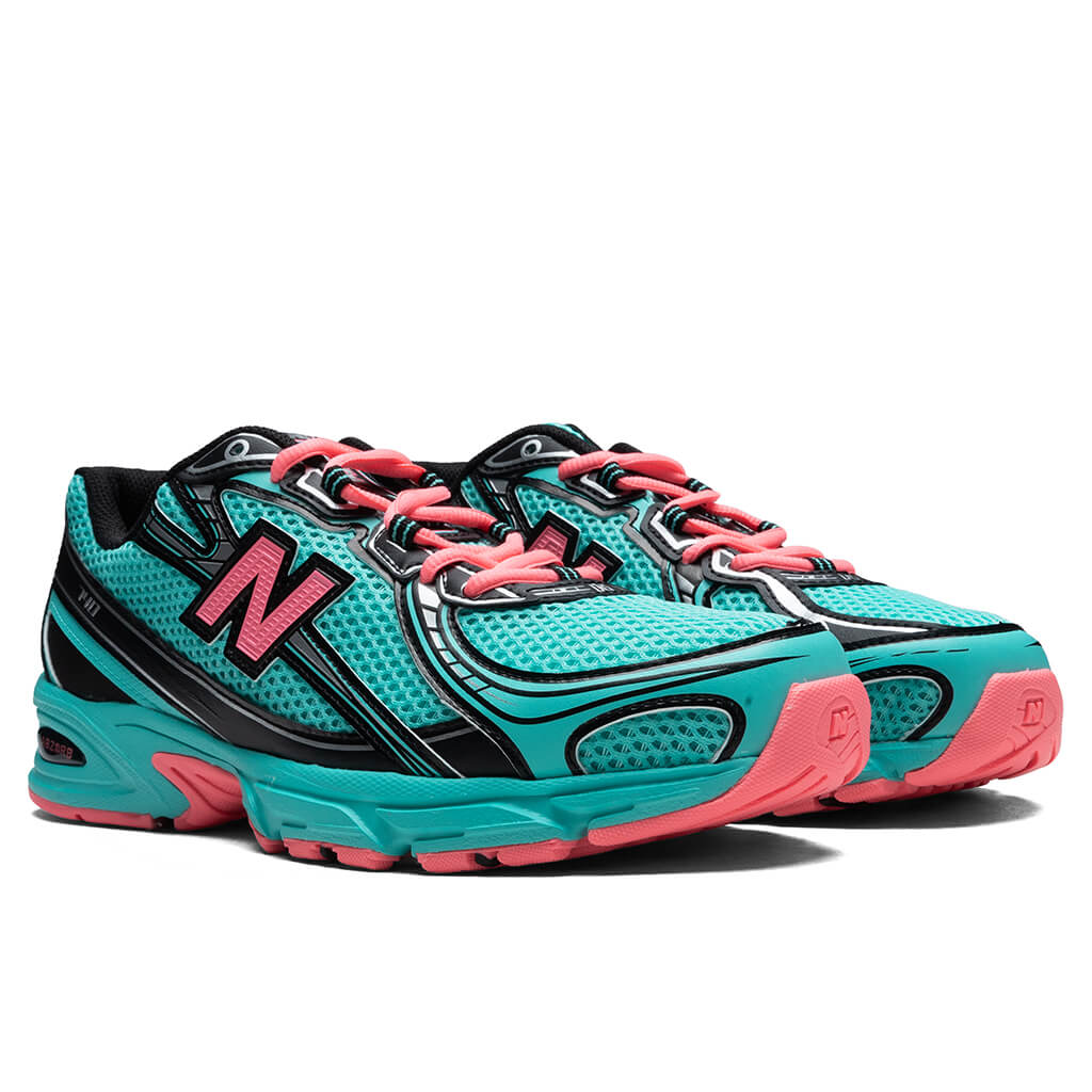 740 Cyber Jade Ultra Pink Black Silver Metallic
