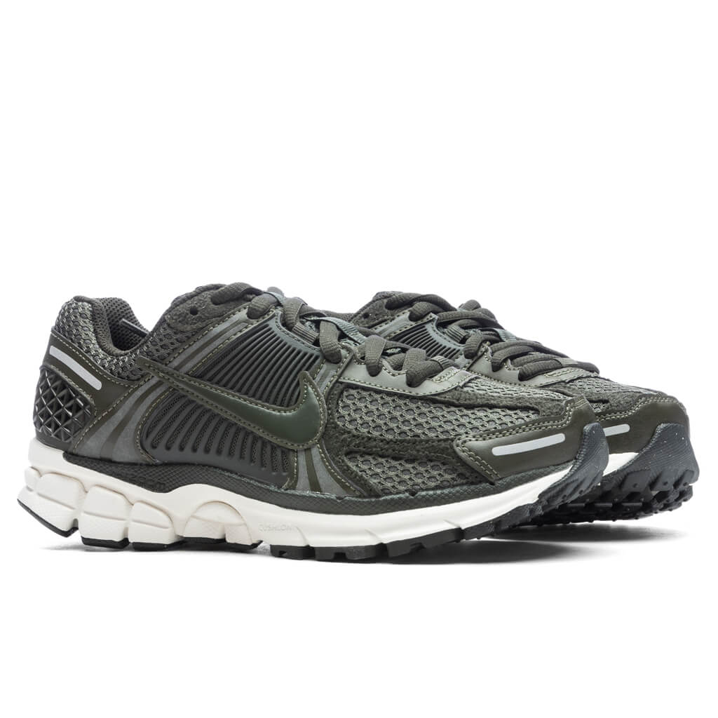 Womens Zoom Vomero 5 Cargo Khaki Sequoia Metallic Silver