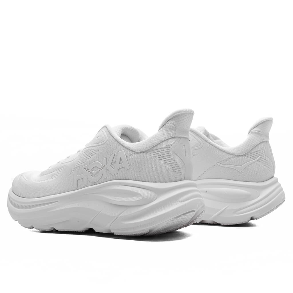 Clifton 10 White