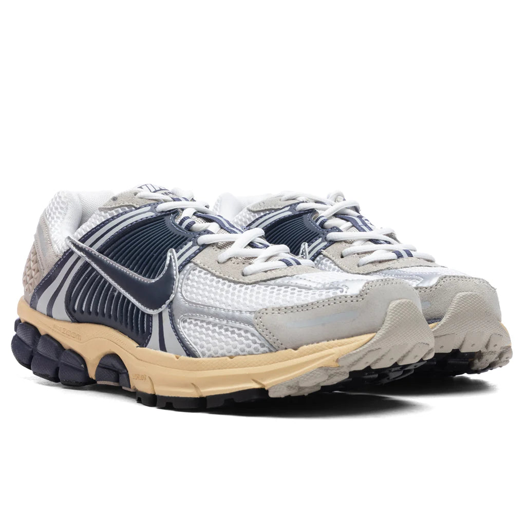 Zoom Vomero White Thunder Blue Cream