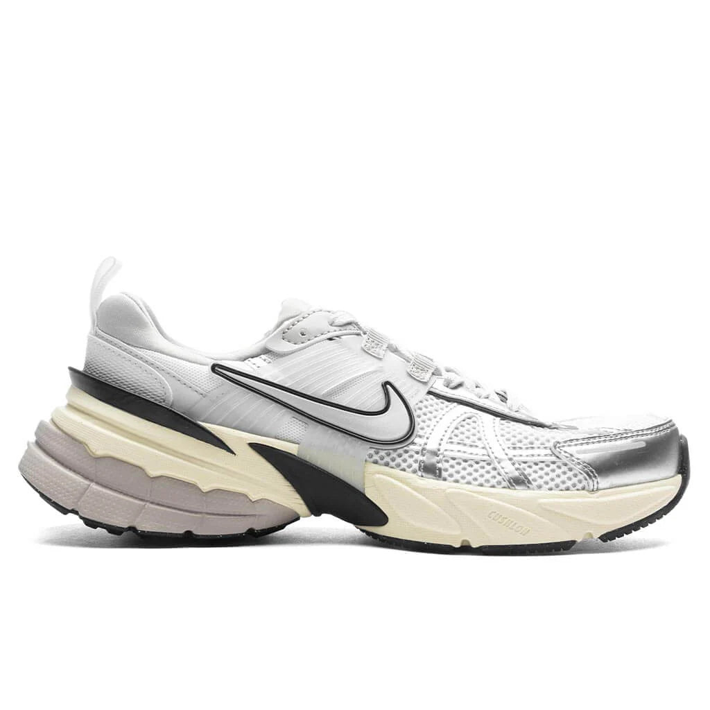 Womens V2K Run Summit White Metallic Silver