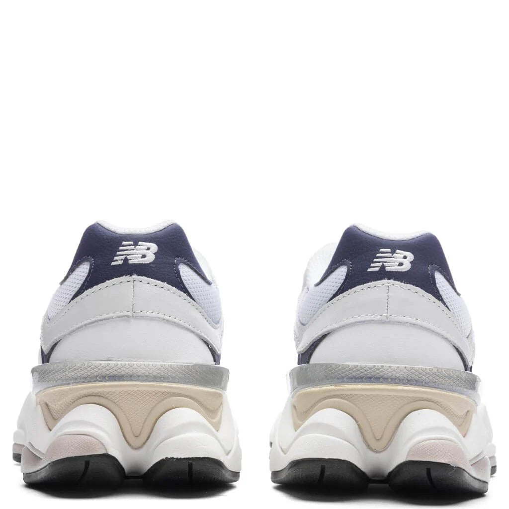 9060 White Navy