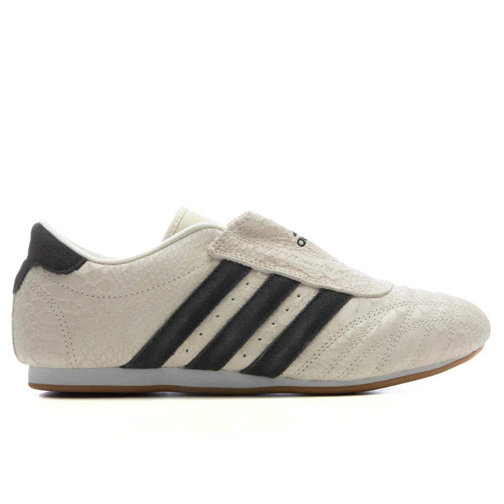Womens Taekwondo Cream White Utility Black Gum