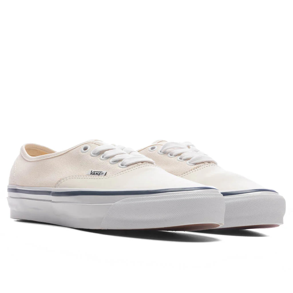 OTW Premium Authentic 44 Siped Vibram Marshmallow White