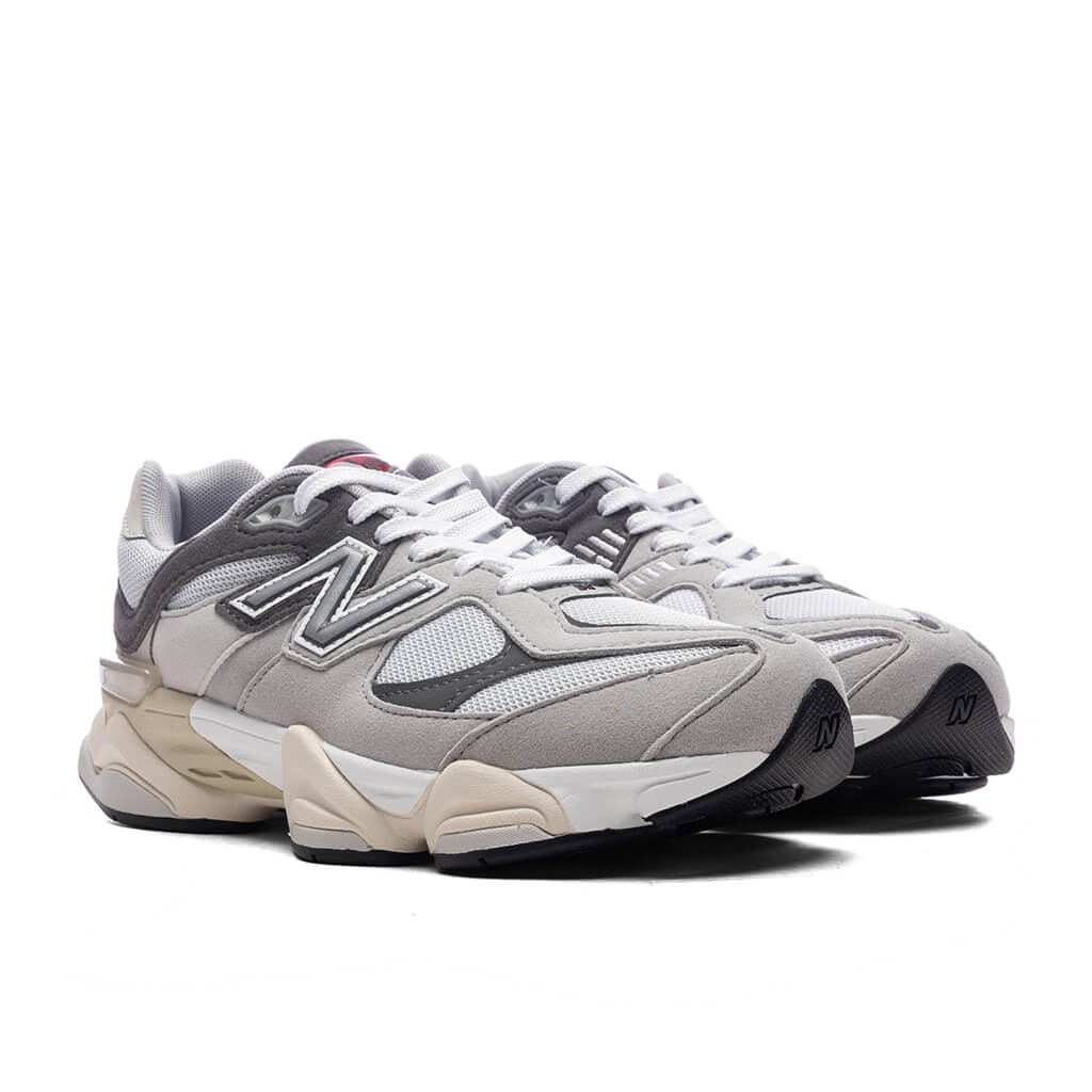 9060 GS Raincloud Castlerock