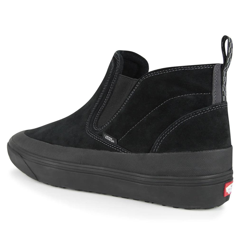 MTE Mid Slip On