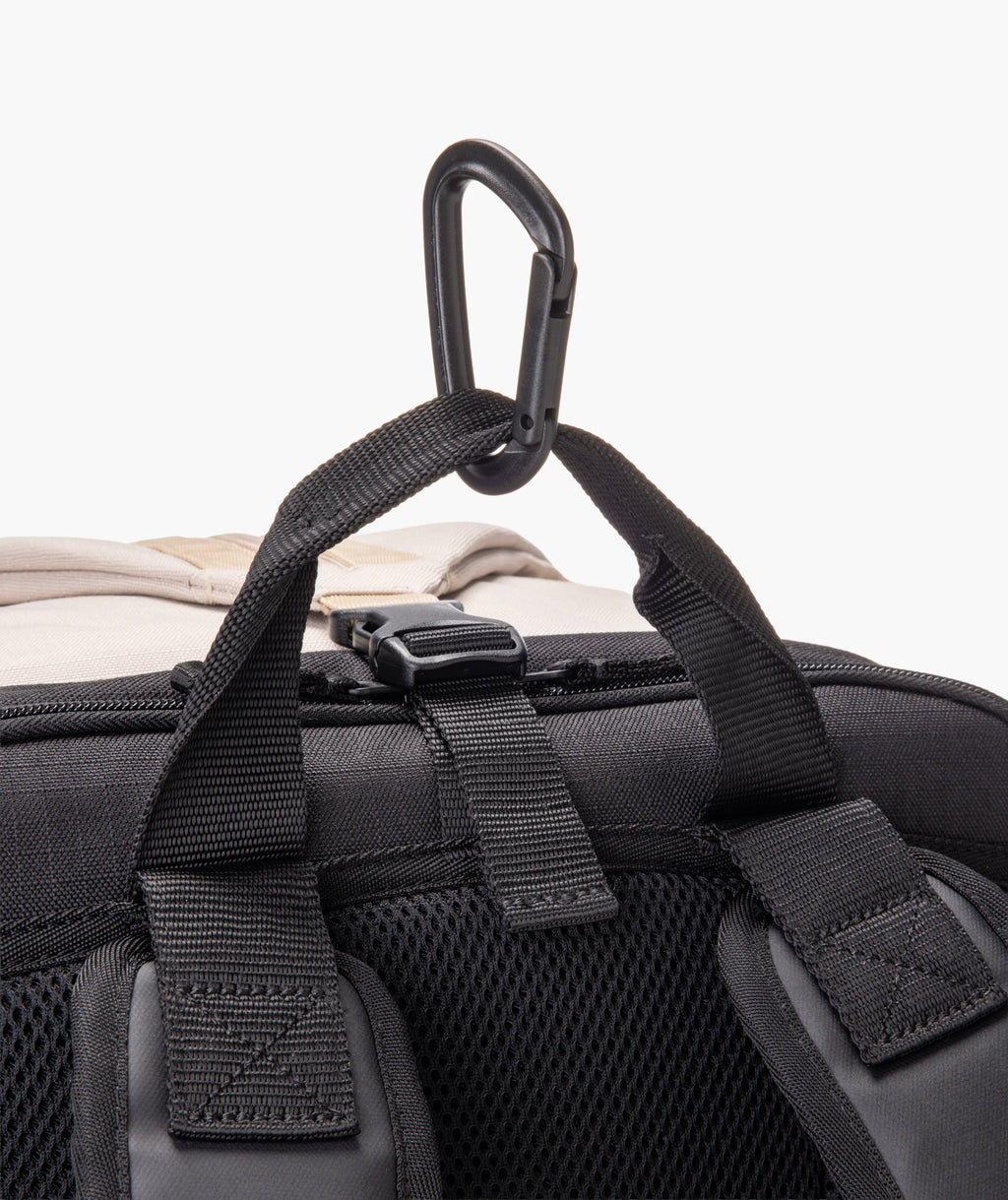 GEARLOGIC BACKPACK
