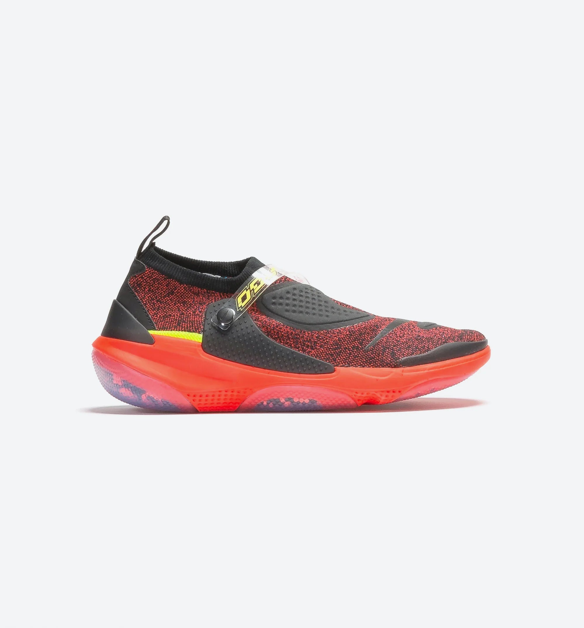 CC3 OBJ Mens Running Shoe Black Red