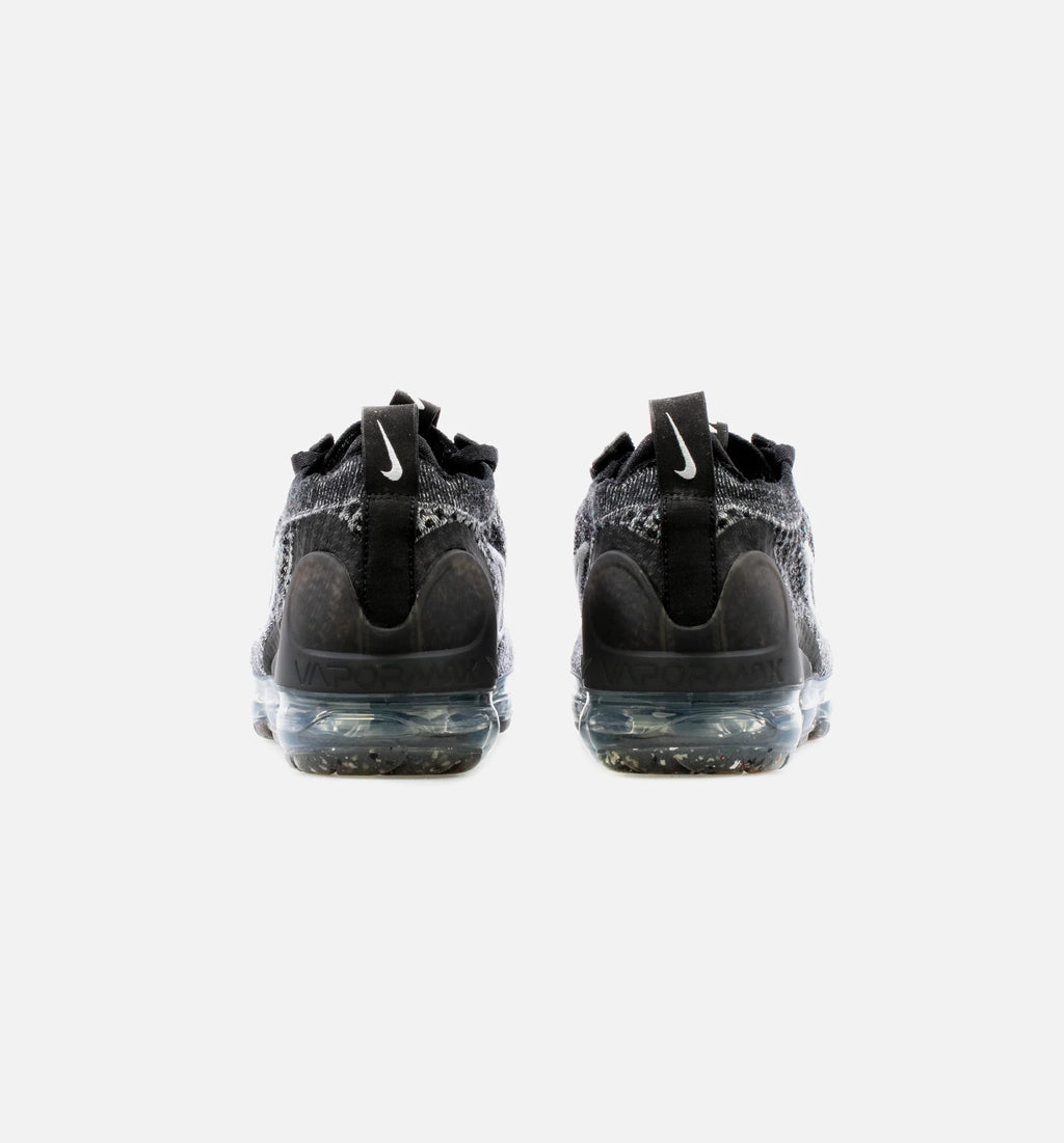 Air Vapormax 2021 Oreo Womens Lifestyle Shoe Black White Metallic Silver