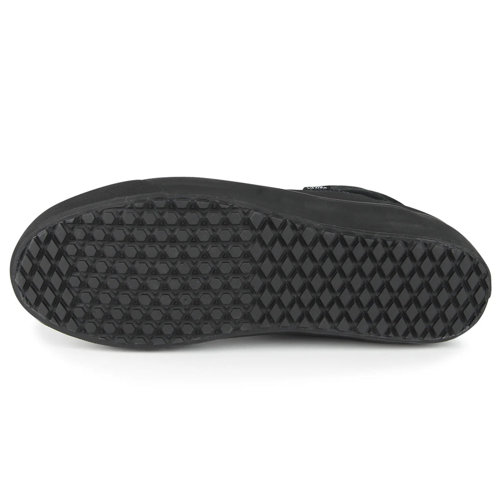 MTE Mid Slip On