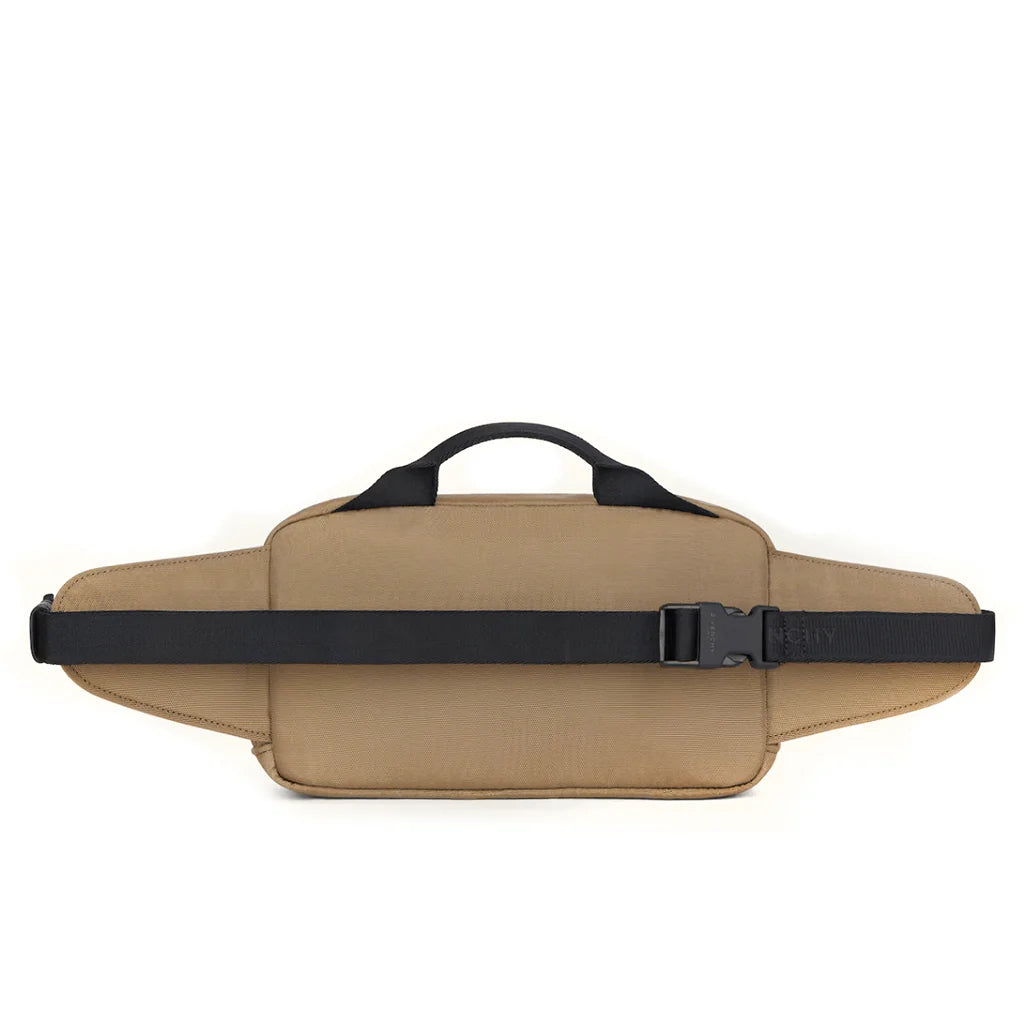Essential U Belt Bag Beige Camel