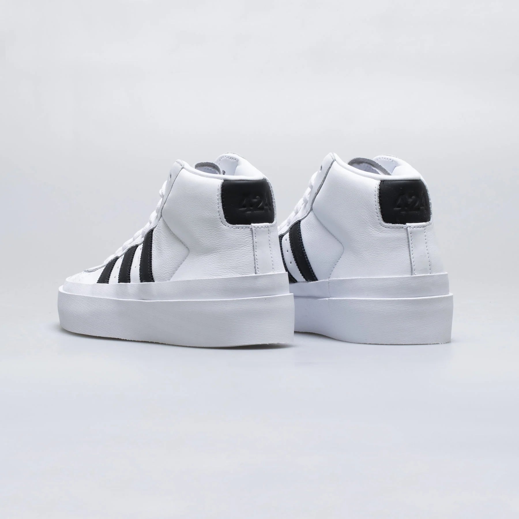 424 Pro Model Mens Lifestyle Shoe White Black