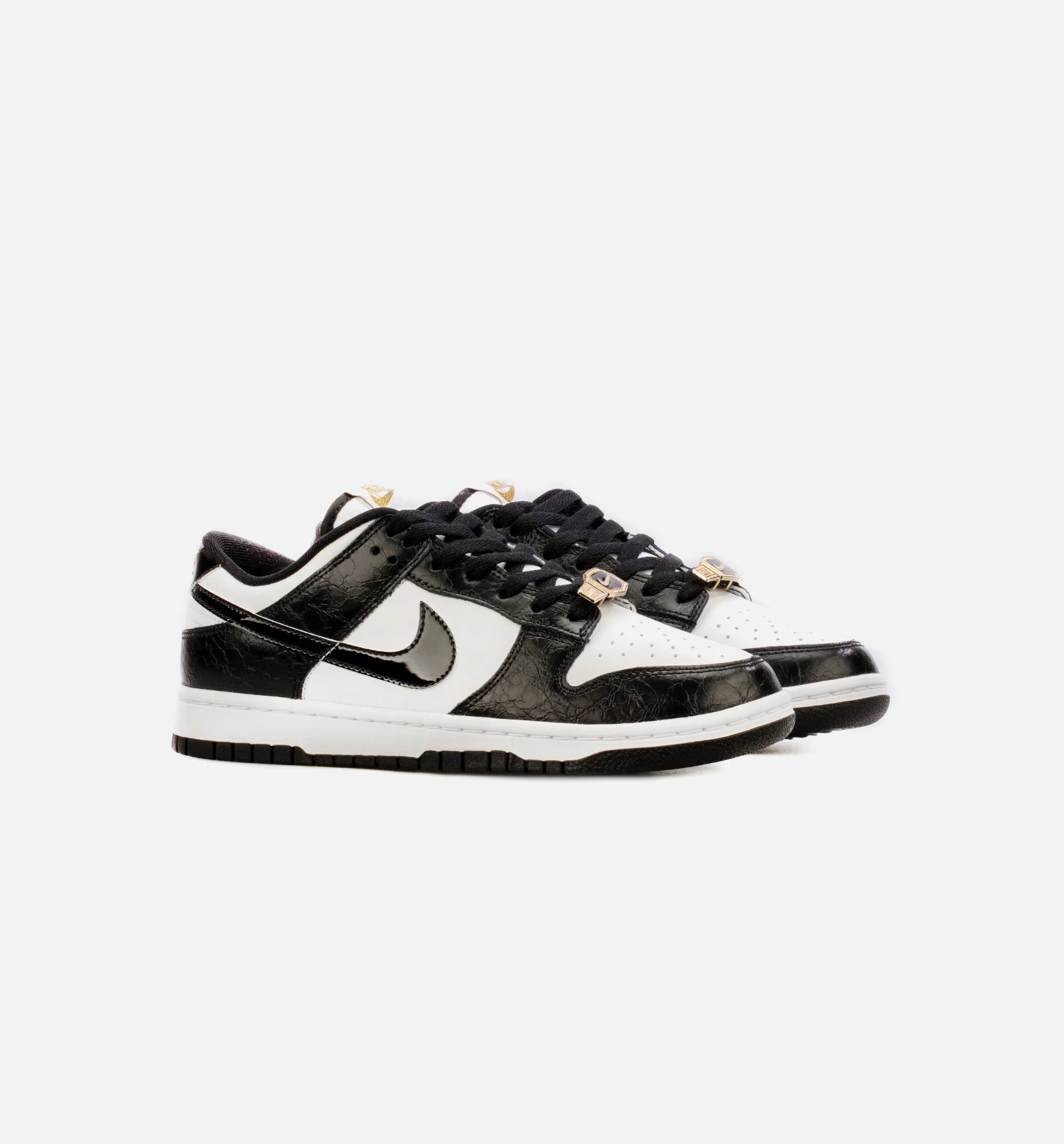 Dunk Low SE World Champ Mens Lifestyle Shoe Black Limit One Per Customer