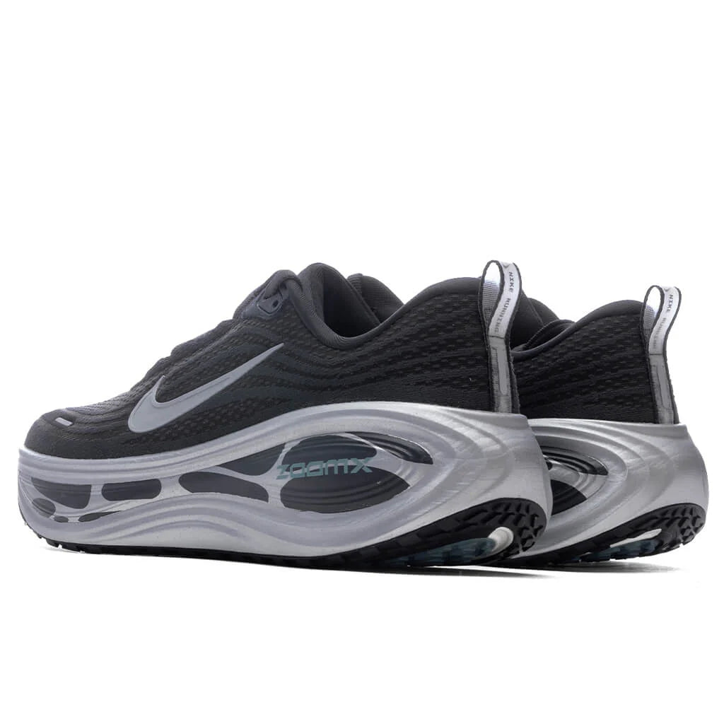 Vomero Plus Anthracite Reflect Silver Cannon