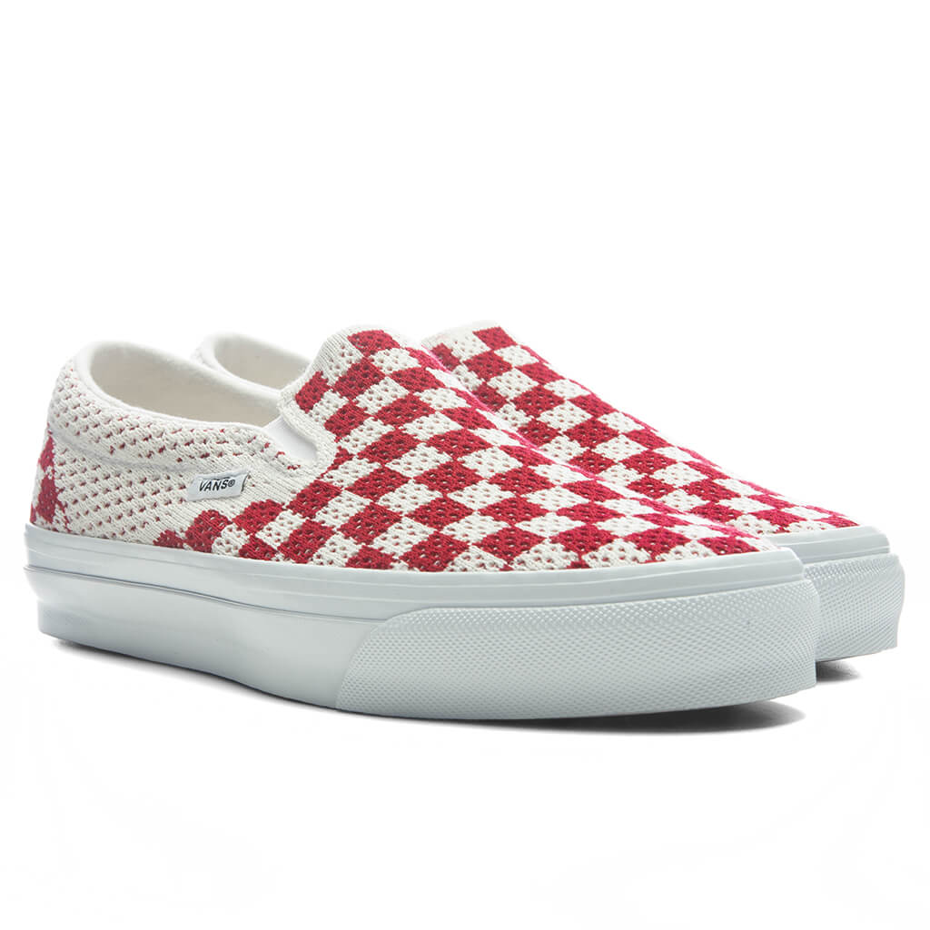 Premium LX Classic Slip On 98 EK Checkerboard Red