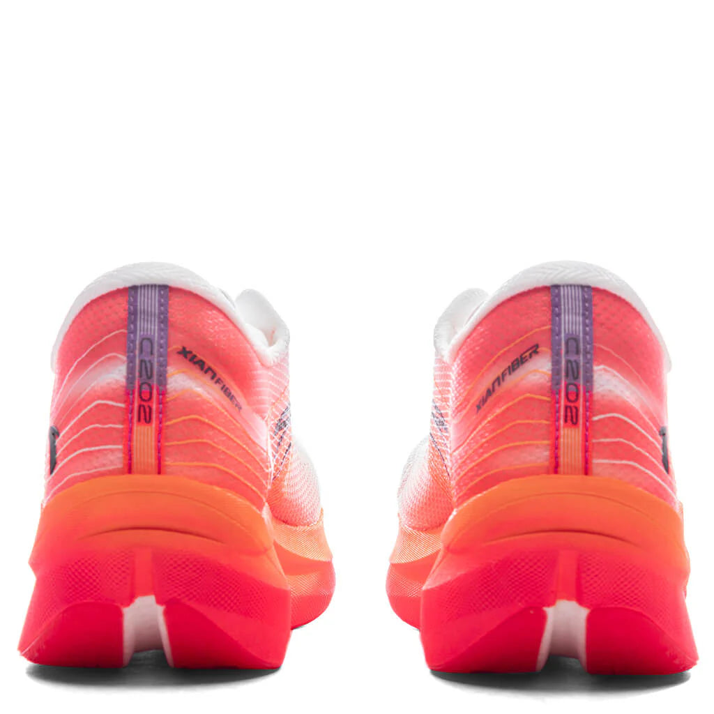 C202 6 White Red Orange