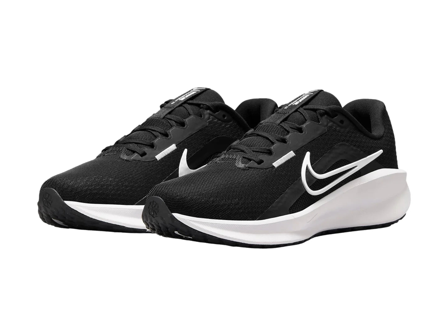 Tenis Nike Downshifter 13 Negro y Blanco para Mujer
