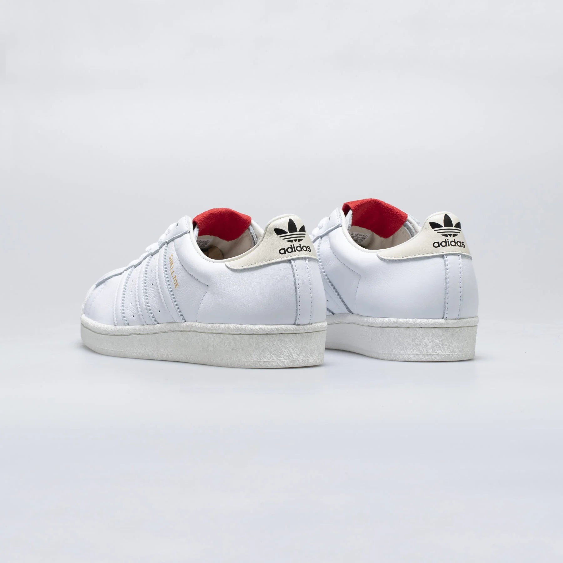 424 Shell Toe Mens Lifestyle Shoe White Red
